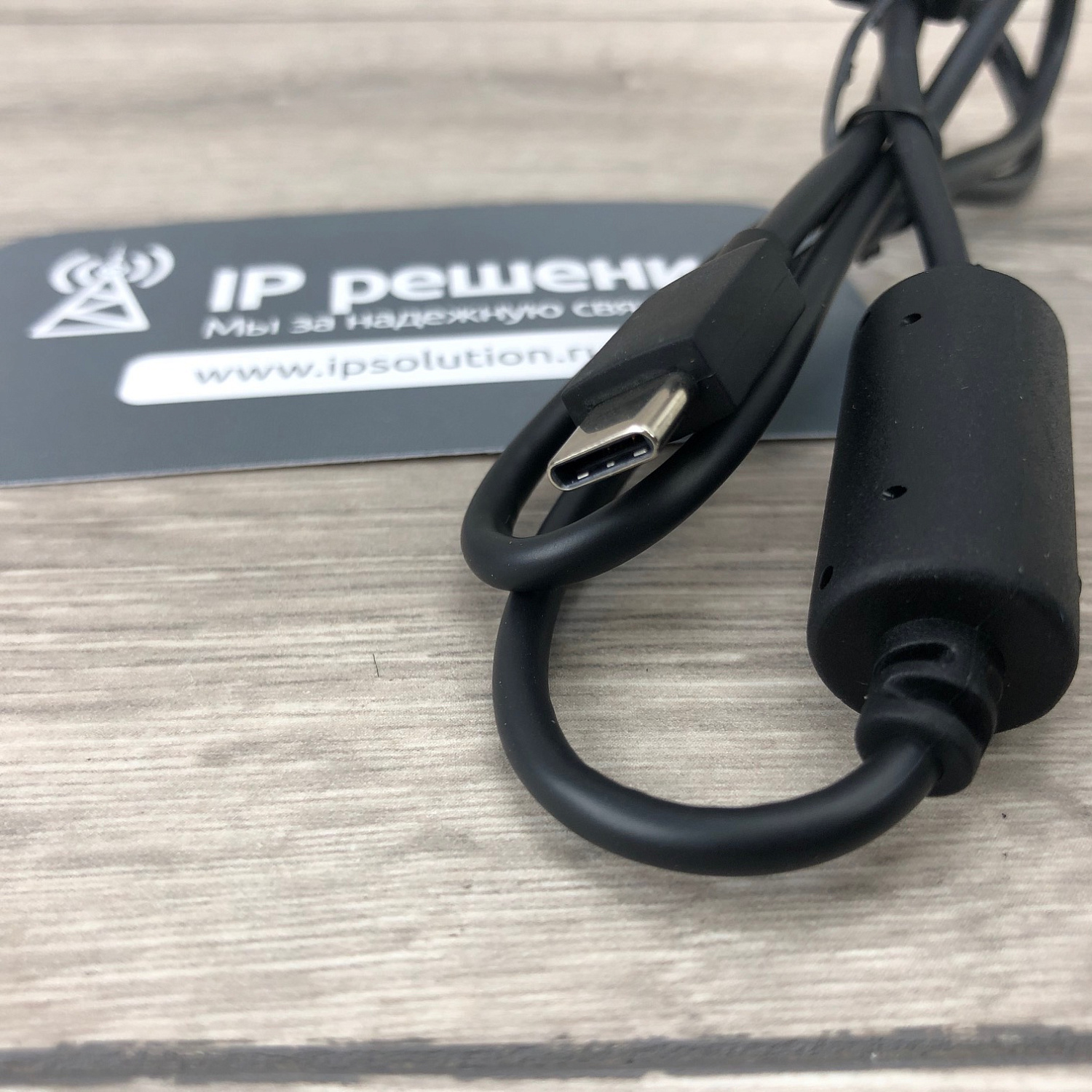 Plantronics Savi W8220-M, беспроводное DECT-решение для компьютера, смартфона и стационарного телефона (Microsoft, стерео) Plantronics Savi W8220-M, беспроводное DECT-решение для компьютера, смартфона и стационарного телефона (Microsoft, стерео)