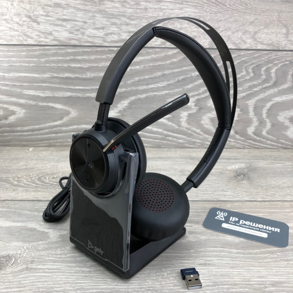 Poly Voyager Focus 2-M MS - беспроводная гарнитура для ПК и мобильного телефона (Bluetooth, Hybrid ANC, адаптер BT700 USB-A, зарядная станция, Microsoft Teams) Poly Voyager Focus 2-M MS - беспроводная гарнитура для ПК и мобильного телефона (Bluetooth, Hybrid ANC, адаптер BT700 USB-A, зарядная станция, Microsoft Teams)