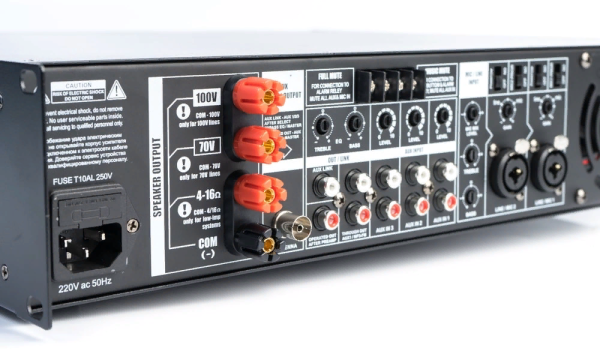 CVGaudio M-653Tm, микшер-усилитель с встроенным модулем источника сигнала CVGaudio M-653Tm, микшер-усилитель с встроенным модулем источника сигнала