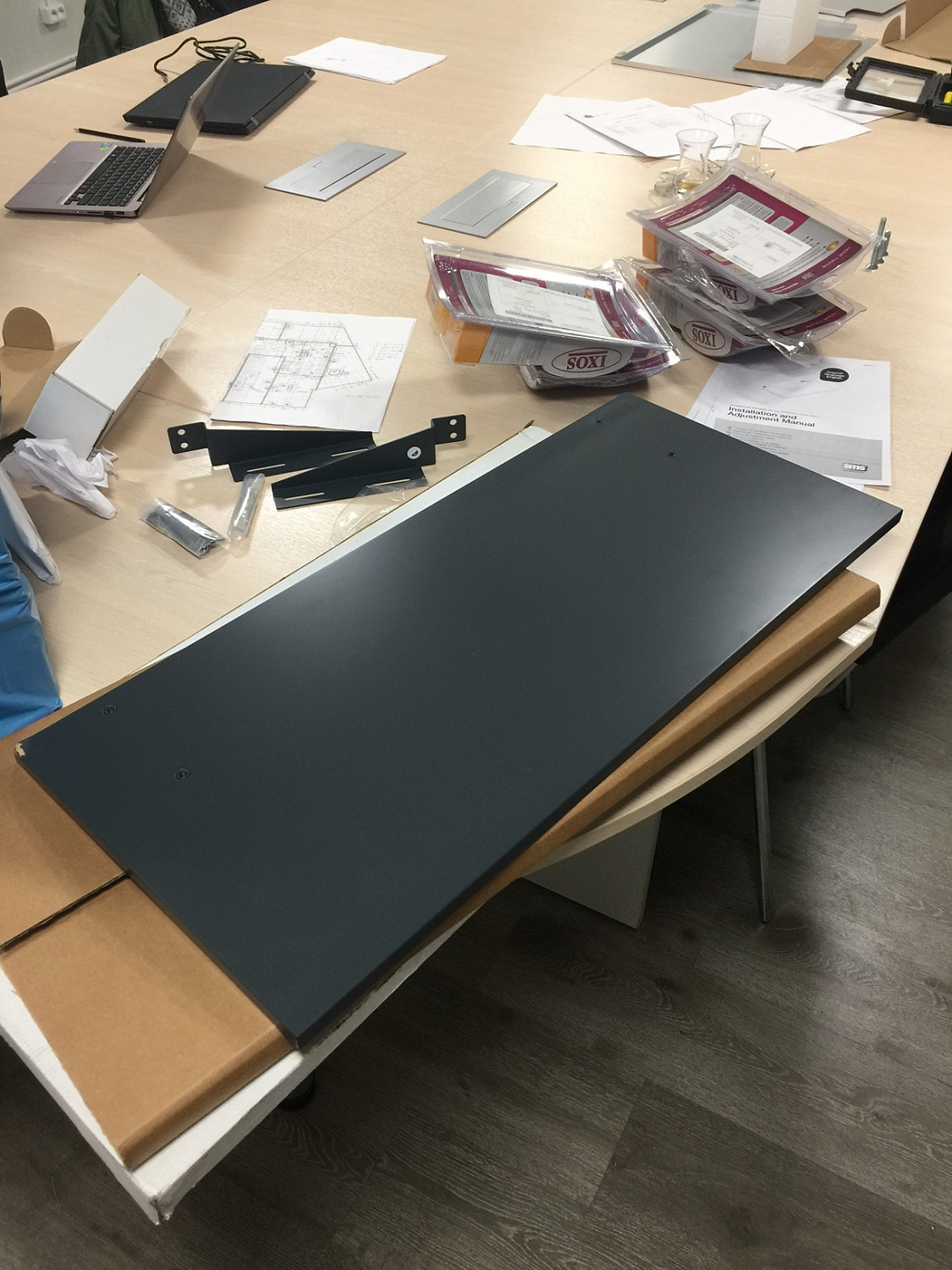 Проект по оснащению переговорной комнаты компании "Ант Яппы" оборудованием для аудио и видеоконференций