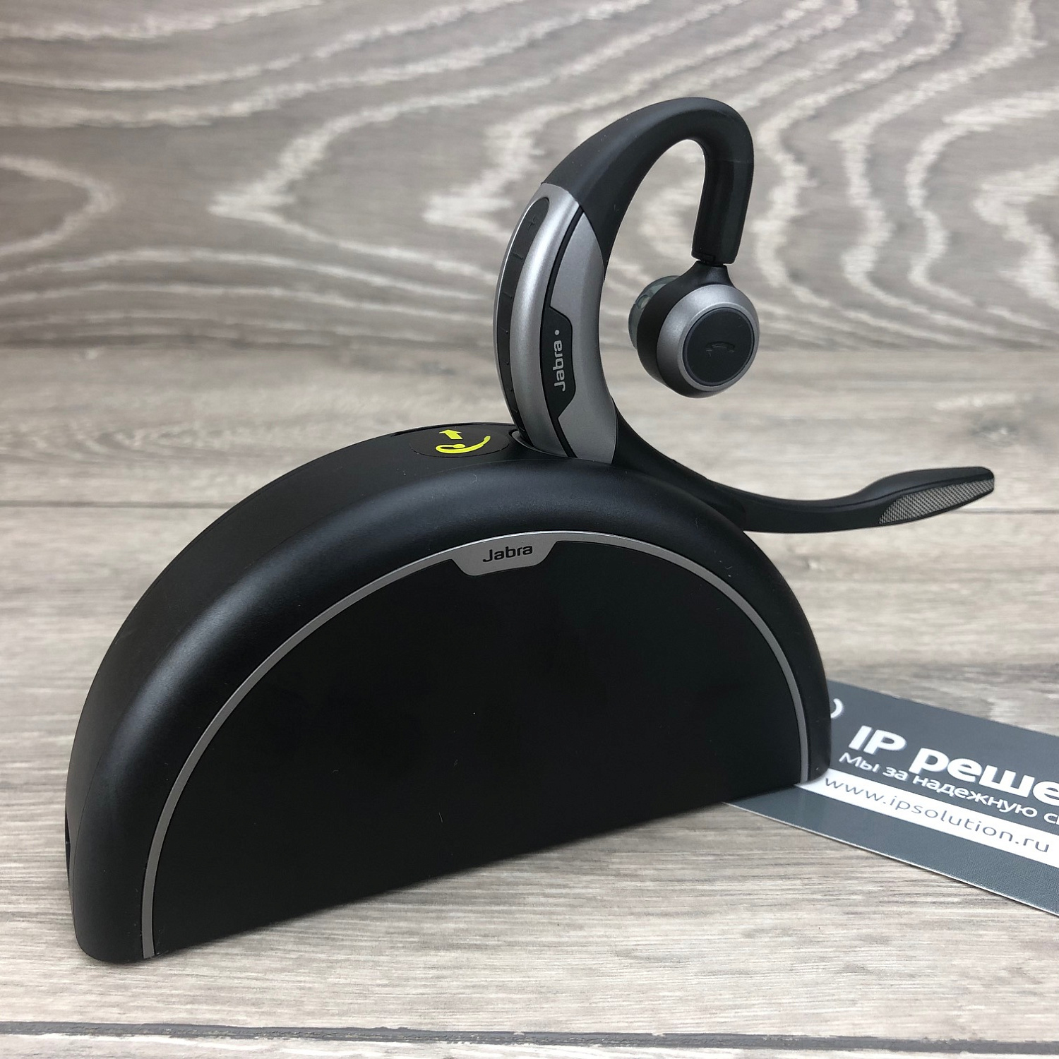 Jabra Motion UC+ (6640-906-300), Blueooth гарнитура для мобильного телефона и компьютера  Jabra Motion UC+ (6640-906-300), Blueooth гарнитура для мобильного телефона и компьютера