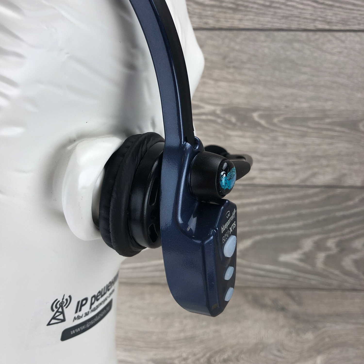 BlueParrott B250-XTS, Bluetooth гарнитура с высоким шумоподавлением BlueParrott B250-XTS, Bluetooth гарнитура с высоким шумоподавлением