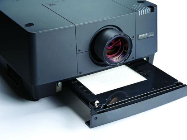 Проектор inorganic 3-LCD, 2048 x 1080 2K, 3000:1, 15000 ANSI лм, 46,5 кг Проектор inorganic 3-LCD, 2048 x 1080 2K, 3000:1, 15000 ANSI лм, 46,5 кг