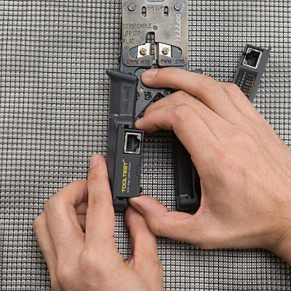 Hobbes Tooltest - кримпер c LAN тестером Hobbes Tooltest - кримпер c LAN тестером