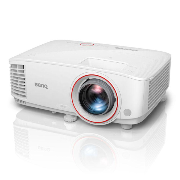 Кинотеатральный короткофокусный проектор BenQ TH671ST (DLP DC3 DMD; 1080P; Brightness : 3000 AL Кинотеатральный короткофокусный проектор BenQ TH671ST (DLP DC3 DMD; 1080P; Brightness : 3000 AL