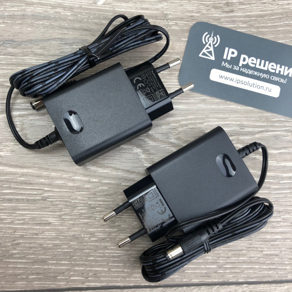 Yealink W73P, беспроводной dect ip-телефон с базой Yealink W73P, беспроводной dect ip-телефон с базой