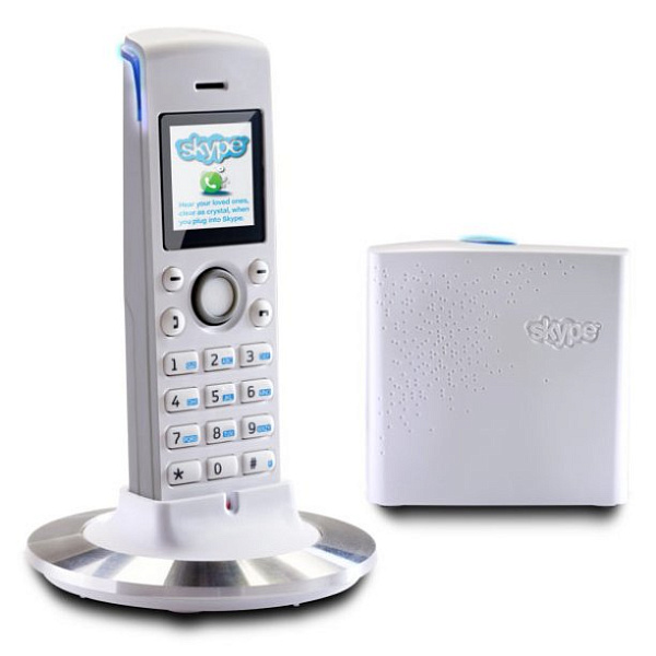 DUALphone 4088RU, беспроводной DECT телефон c доступом в Skype без подключения к компьютеру (2 Skype аккаунта), белый