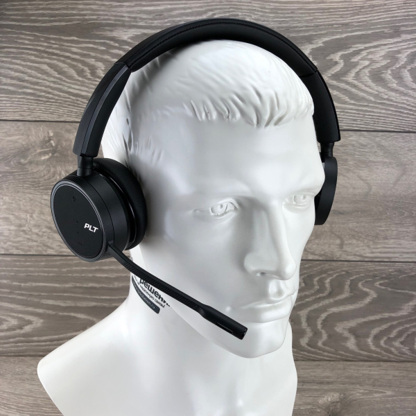 Plantronics Voyager 4220 UC USB-C, Bluetooth стерео гарнитура Plantronics Voyager 4220 UC USB-C, Bluetooth стерео гарнитура