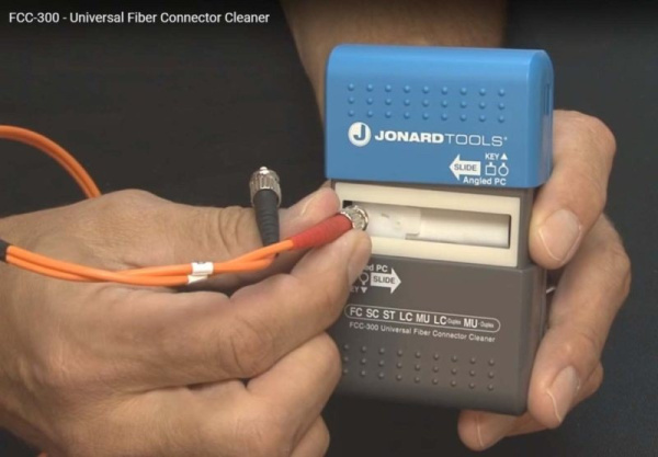 Jonard FCC-300 - автоматический очиститель оптических коннекторов  FC, SC, ST, LC, MU (PC и APC) и дуплексных LC, MU (PC) Jonard FCC-300 - автоматический очиститель оптических коннекторов  FC, SC, ST, LC, MU (PC и APC) и дуплексных LC, MU (PC)