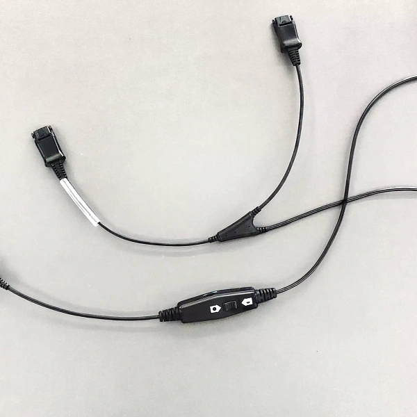 VoiceXpert VXH-CAB-Y, шнур-разветвитель (QD) для обучения с клавишей отключения микрофона - аналог Plantronics CAB-Y VoiceXpert VXH-CAB-Y, шнур-разветвитель (QD) для обучения с клавишей отключения микрофона - аналог Plantronics CAB-Y