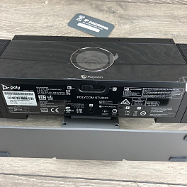 Polycom Studio, универсальная конференц-камера со встроенным саундбаром (4К UHD, WiFi) Polycom Studio, универсальная конференц-камера со встроенным саундбаром (4К UHD, WiFi)