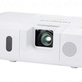 Трехчиповый 3LCD-проектор 5000 ANSI лм (встроенная несменная линза), WXGA (1280 x 800), 16:10, одна лампа, 16.000:1. HDMI x 2. USB. Вес 5,3кг. Белого цвета