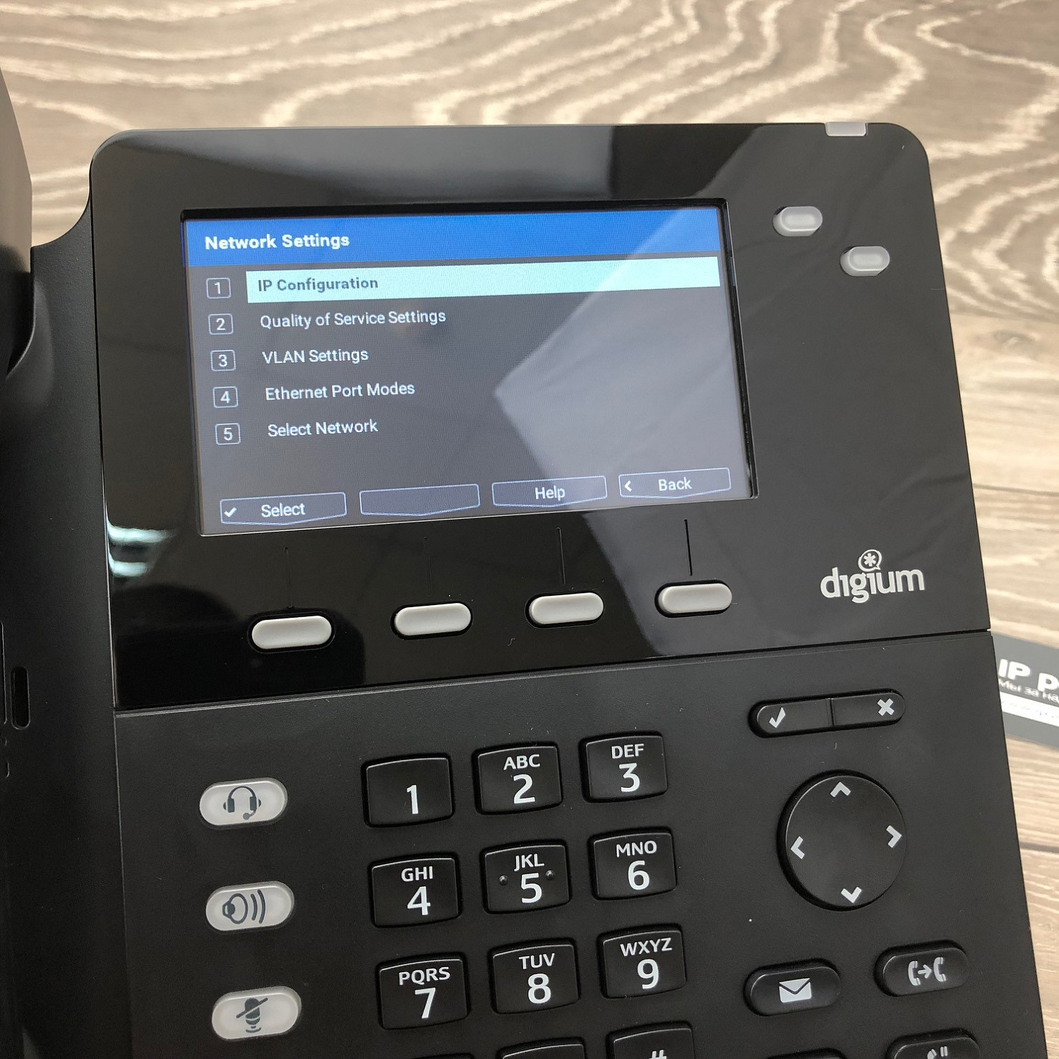 Digium D62 - IP-телефон, 2 SIP линии, POE, 1Гб порт Digium D62 - IP-телефон, 2 SIP линии, POE, 1Гб порт